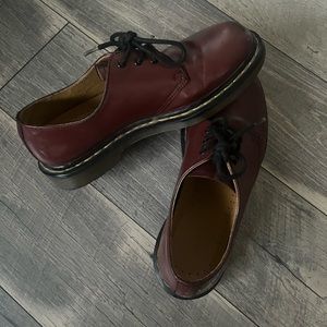 Cherry red size 9 doc martens